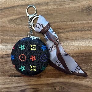 Designer-Inspired Black Monogram Round Double Mirror Compact Keychain with Scarf